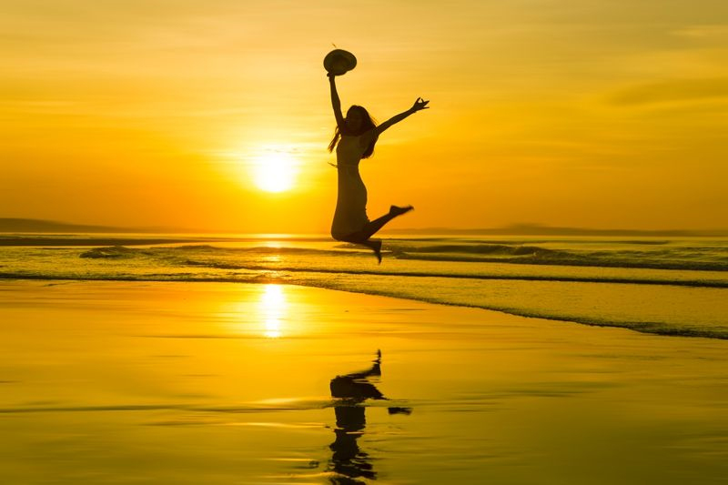 公司简介图.jpg 公司简介图.jpg